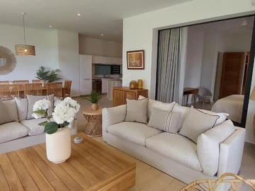 4 Bedroom Apartment