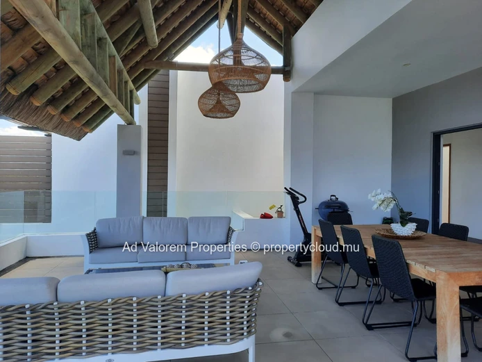 Beachfront Penthouse for sale in Black River 