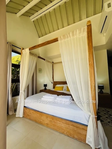 Charming Furnished House for Sale in Tamarin – With Private Pool