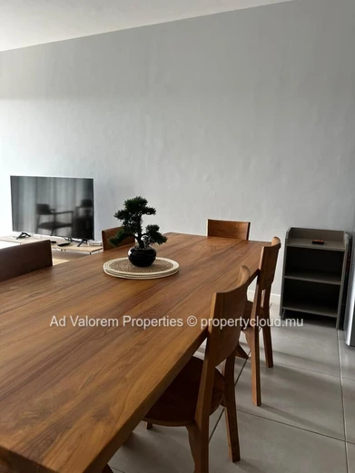 NEW RENTAL LISTING – THE GROVE, Cascavelle!