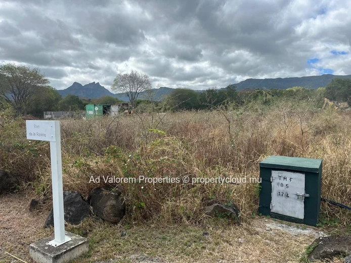 Land for sale in Tamarin (Sole Mandate)