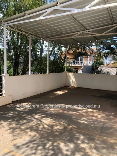 For sale - Spacious house in Pointe aux Sables with pool