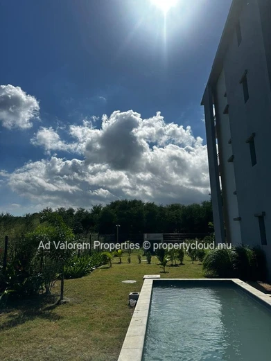 Stunning Modern Apartment for Rent in The Grove – Cascavelle 