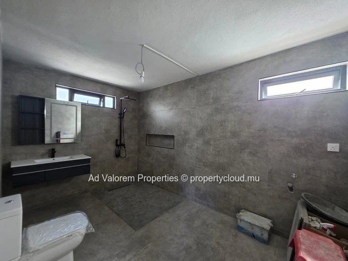 For Rent – Newly Renovated Unfurnished House in Sodnac