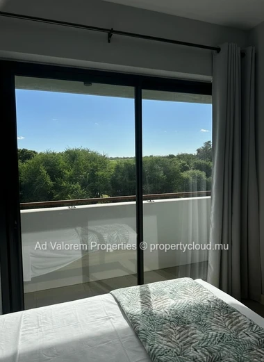 NEW RENTAL LISTING – THE GROVE, Cascavelle!