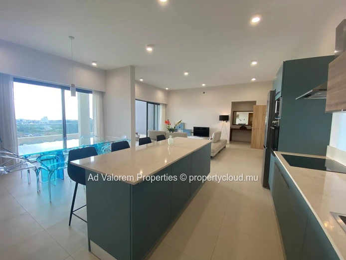 Luxurious Penthouse | 190 m2 | 3 Bedrooms | Verdant Garden, Moka 