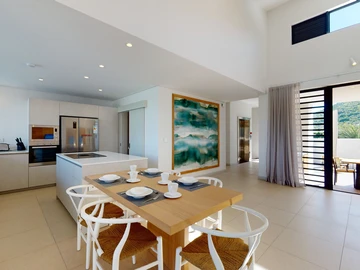 4 Bedroom Apartment