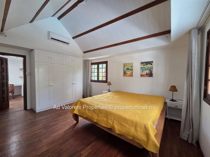 4 bedroom house in Pointe aux Canonniers
