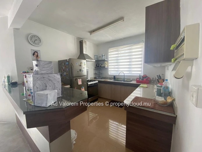 House for Sale in Candos – Ideal for a Multigenerational Family