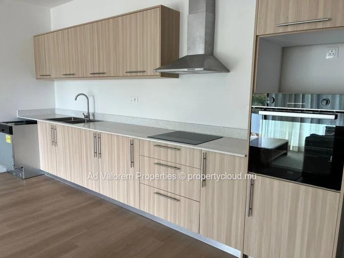 For Sale – Modern 2-Bedroom Apartment in Tamarin Smart City