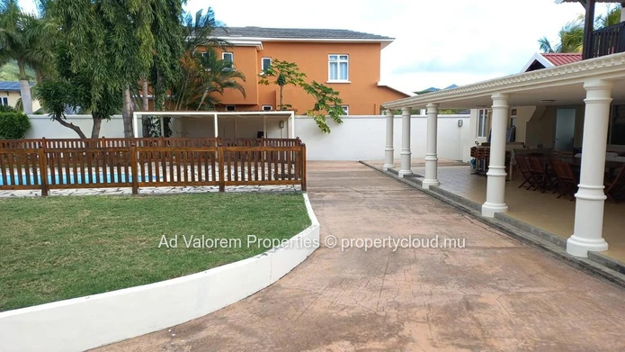 House for Sale in Black River (Sole Mandate)