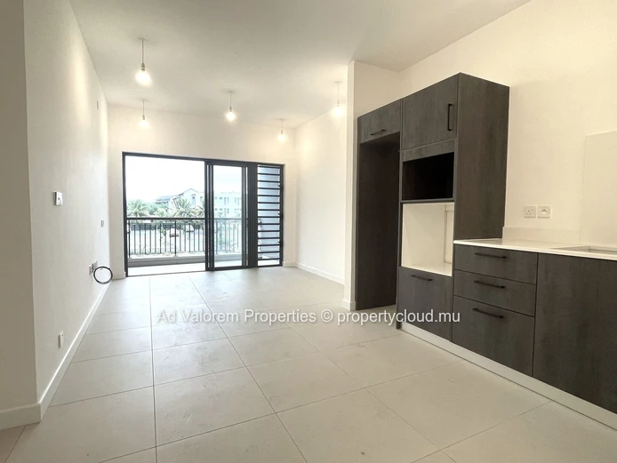 Excellent investment opportunity – Brand-new 2-bedroom apartment – Beau Plan Smart City