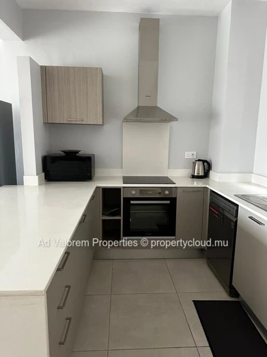 NEW RENTAL LISTING – THE GROVE, Cascavelle!