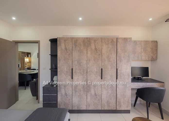 For Rent – Stunning 2-Bedroom Apartment in Flic en Flac