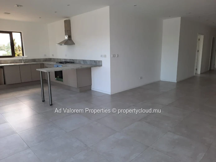 Apartment accessible to foreigners in Riviere Noire