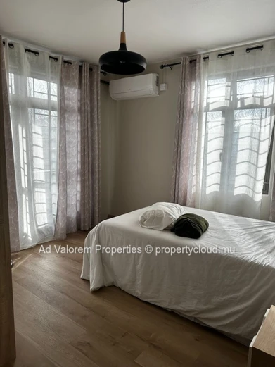 ?? Tastefully Renovated House for Rent – Cascavelle
