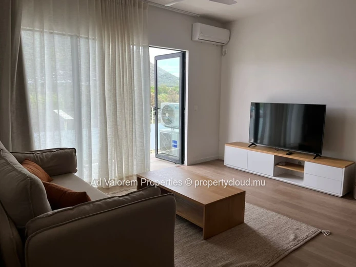 For Sale – Modern 2-Bedroom Apartment in Tamarin Smart City