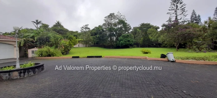 Exceptional property in Floreal