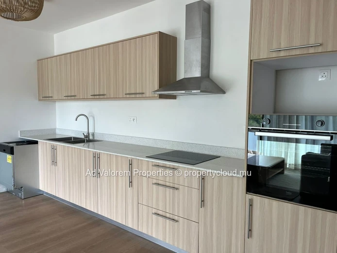 For Sale – Modern 2-Bedroom Apartment in Tamarin Smart City