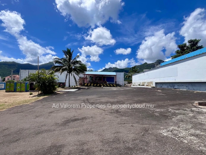 Commercial Land with Industrial Buildings for Sale – Pailles