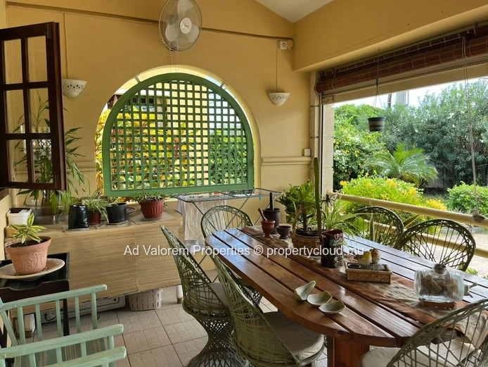Charming House for Rent in Rivière Noire!