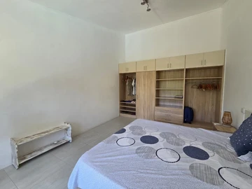 2 Bedroom Townhouse, Duplex