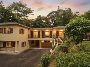 5 Bedroom House