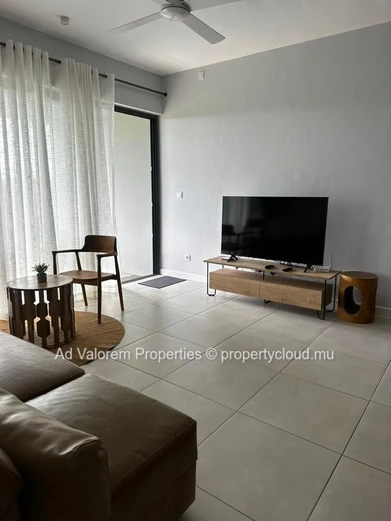 NEW RENTAL LISTING – THE GROVE, Cascavelle!