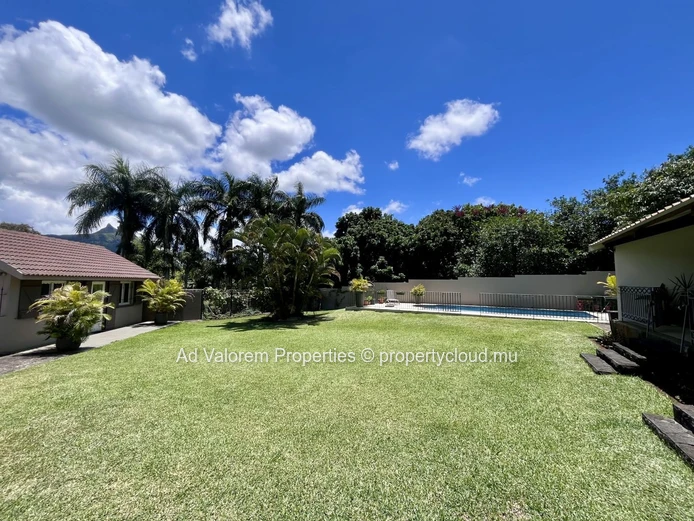For Sale – Spacious Family Home in the Heart of Moka